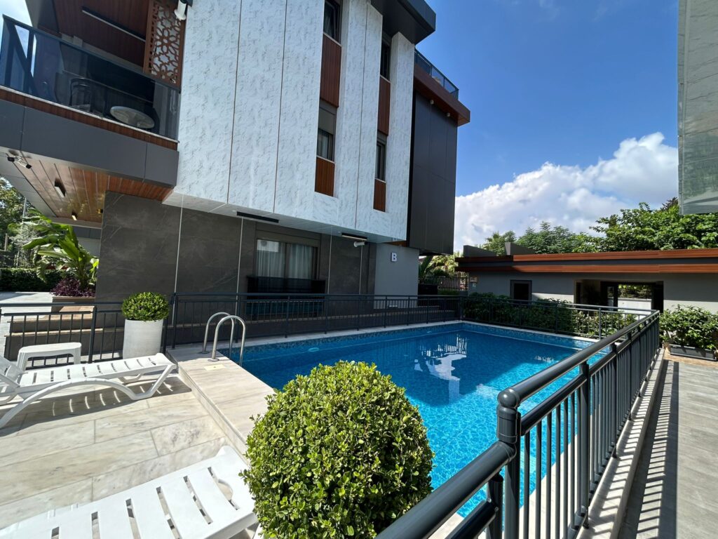 Diker Port Residence · Konyaaltı · Antalya havuz 1